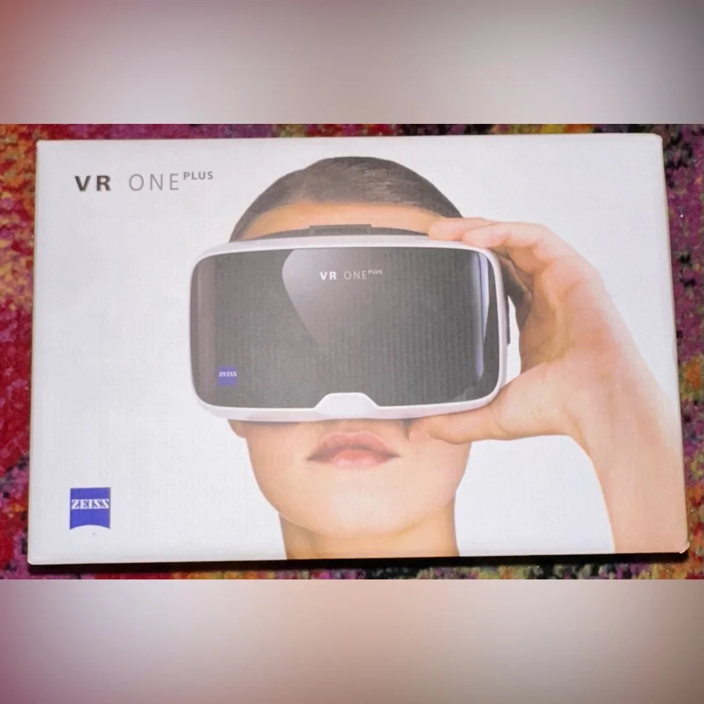 VR ONE Plus Virtual Reality